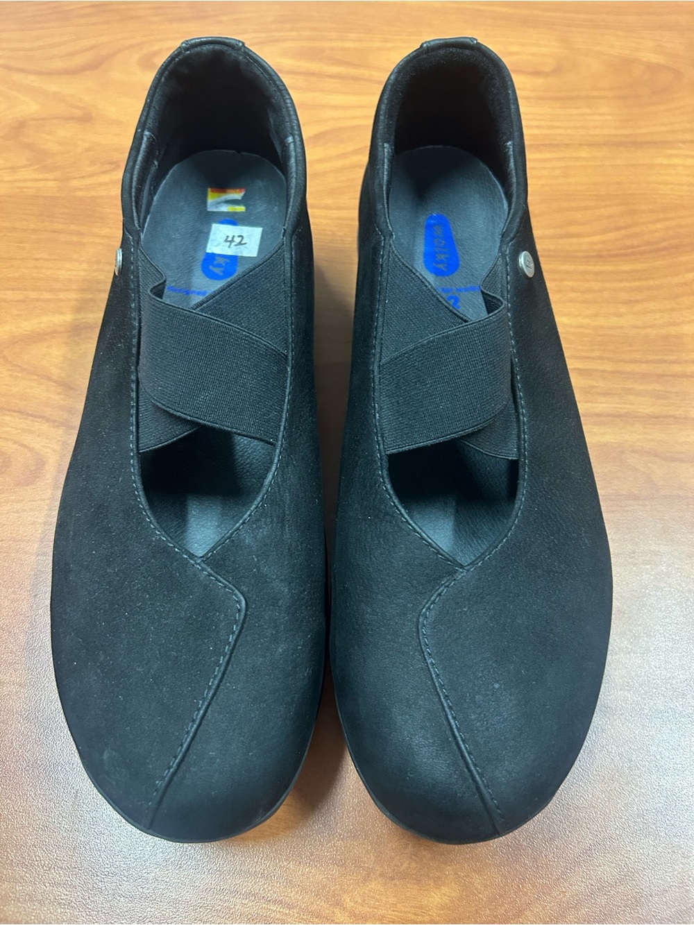 Wolky Black Women's Slip-On Comfort Flats